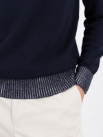 Camisola de malha algod�o gola redonda