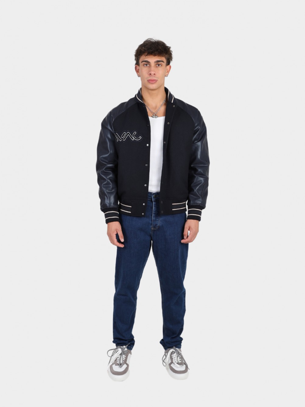 Bomber jacket