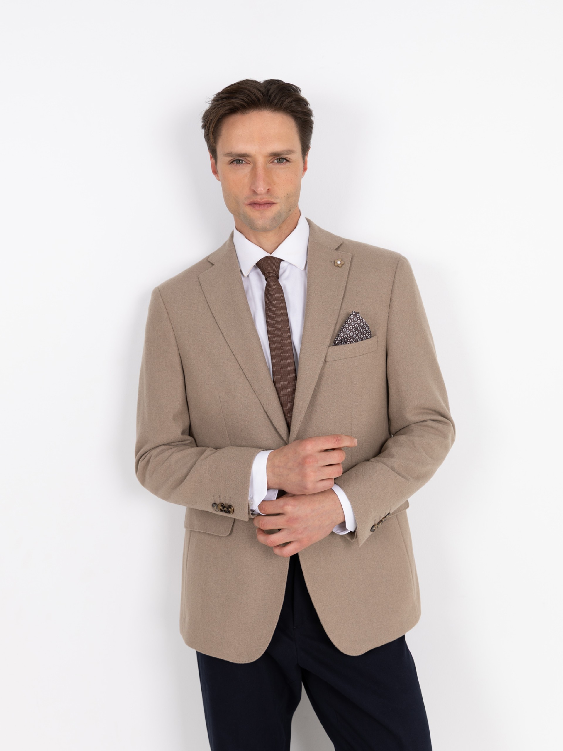 Blazer casual liso com lã