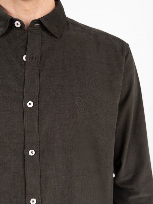 Camisa casual de pana Camisa casual de pana