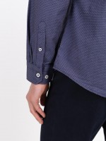 Camisa casual com padr�o