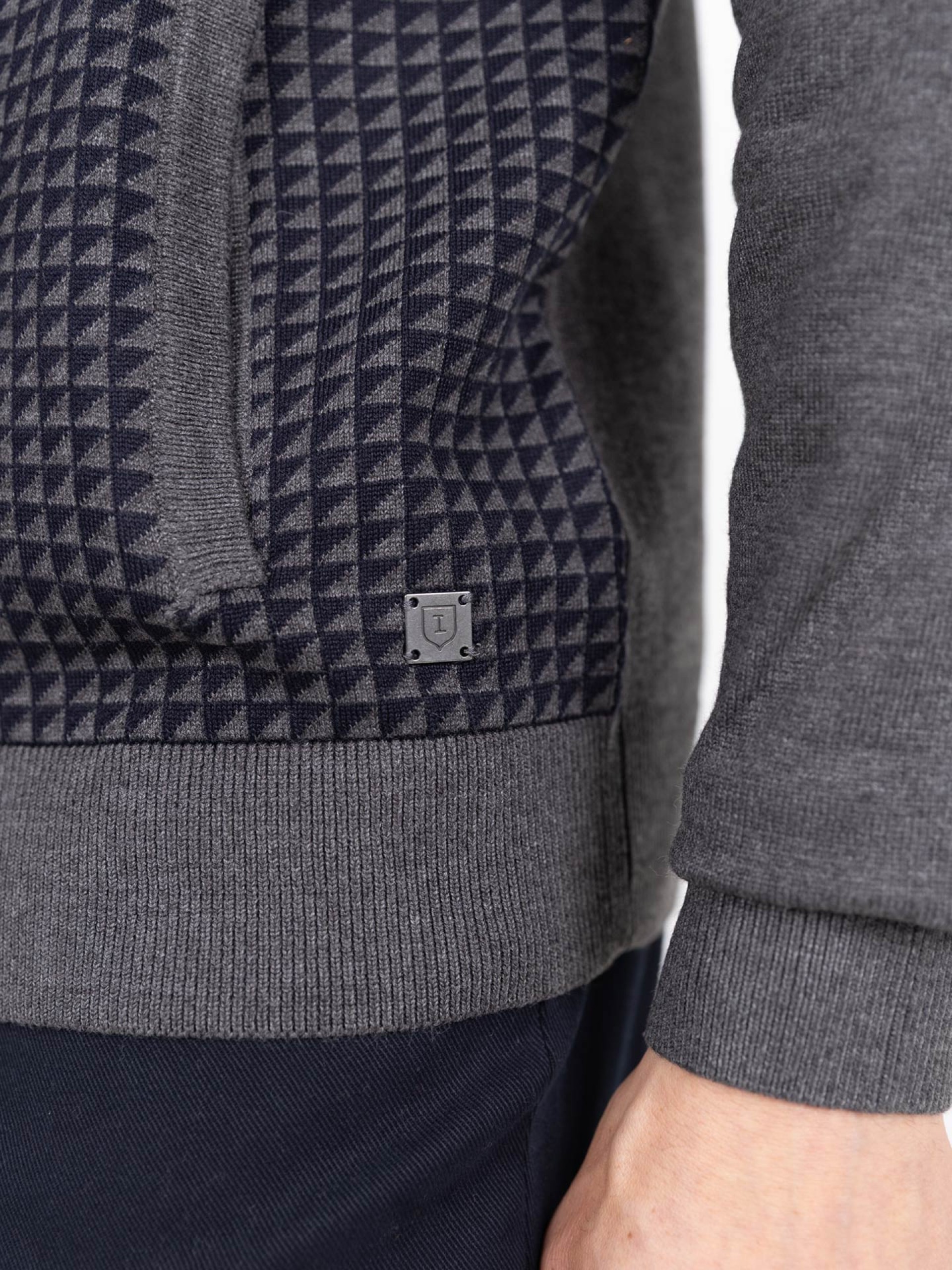 Patterned knit jacket