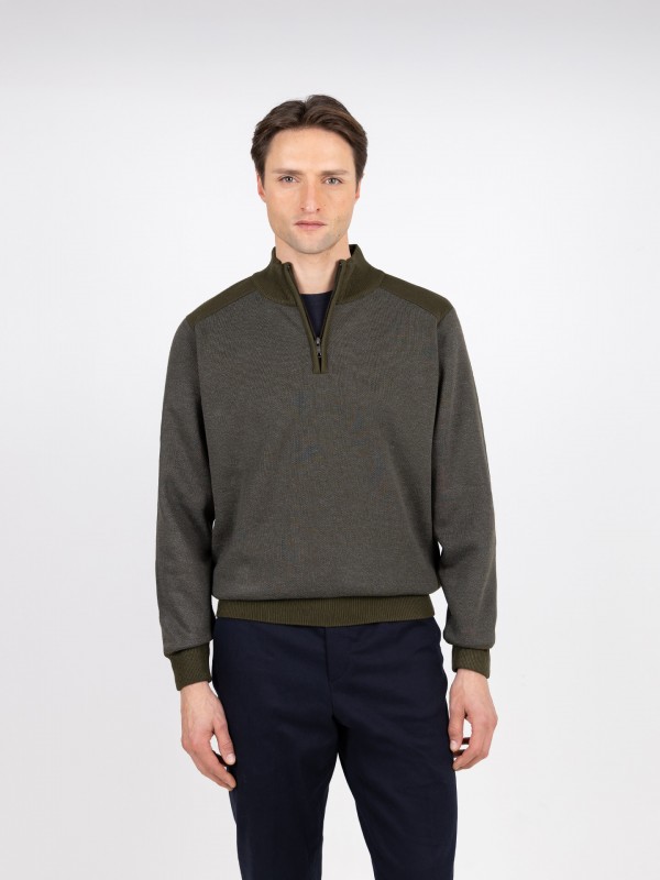 Polar half-zip fleece with micro pattern