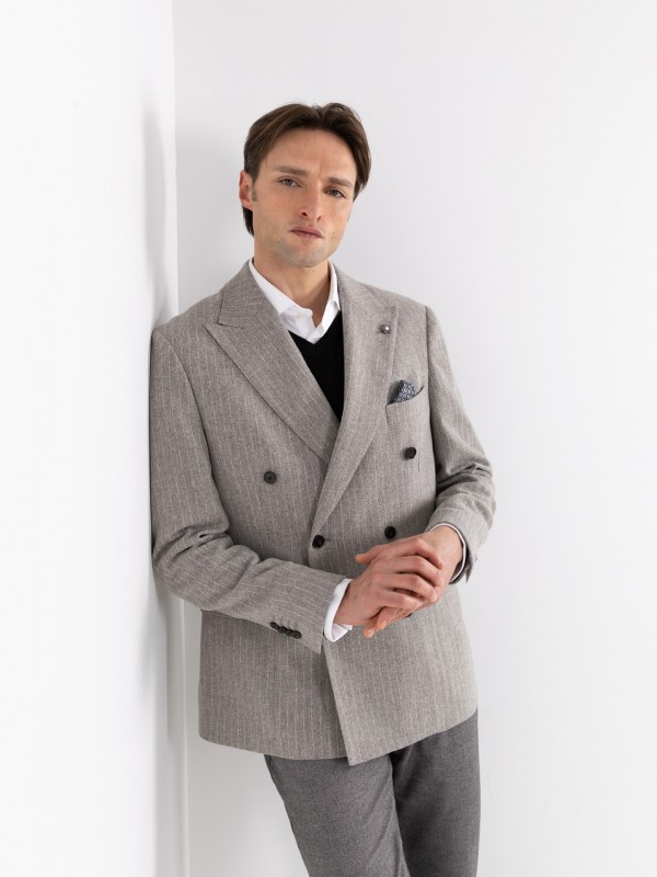Double-breasted wool blazer