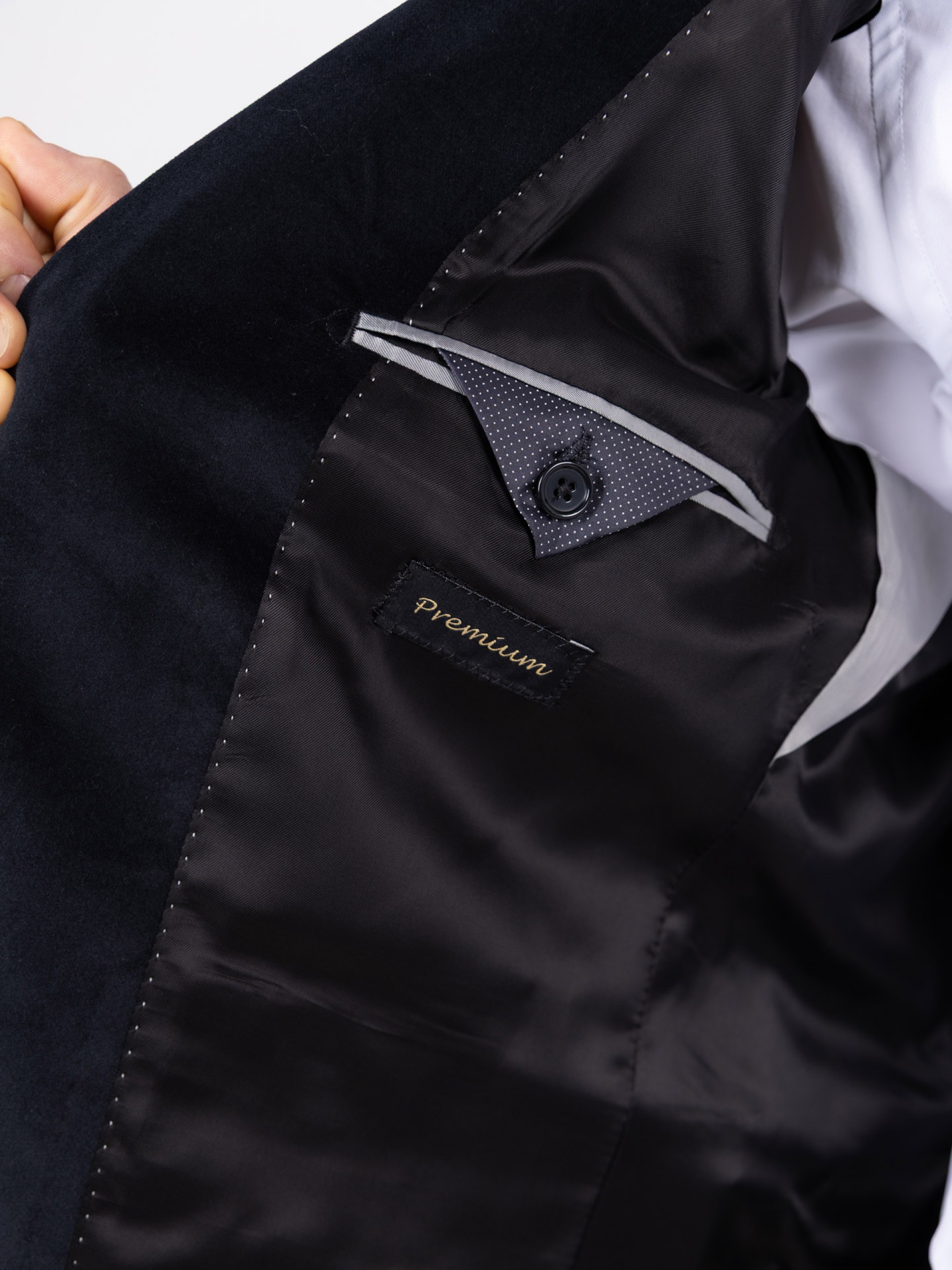 Slim fit velvet regular fit