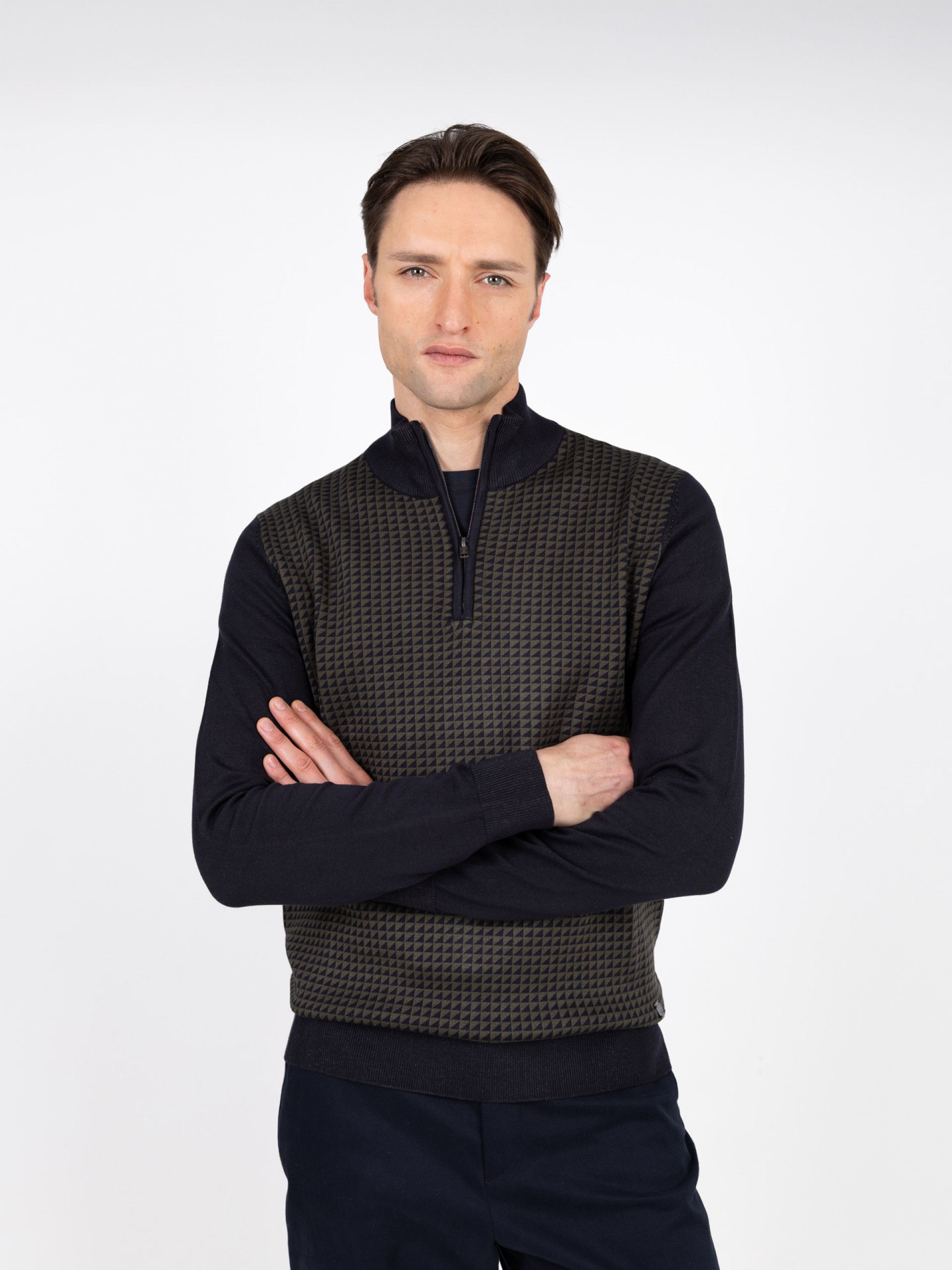 Half-zip sweater with pattern