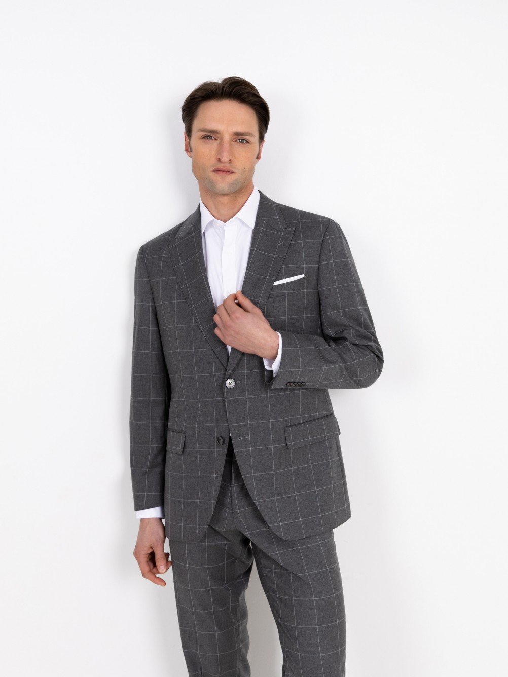 Regular Fit checked suit
