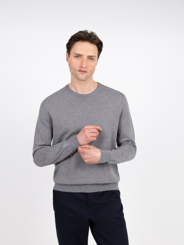 Cotton and Cashmere Knit Sweater with Round Neck