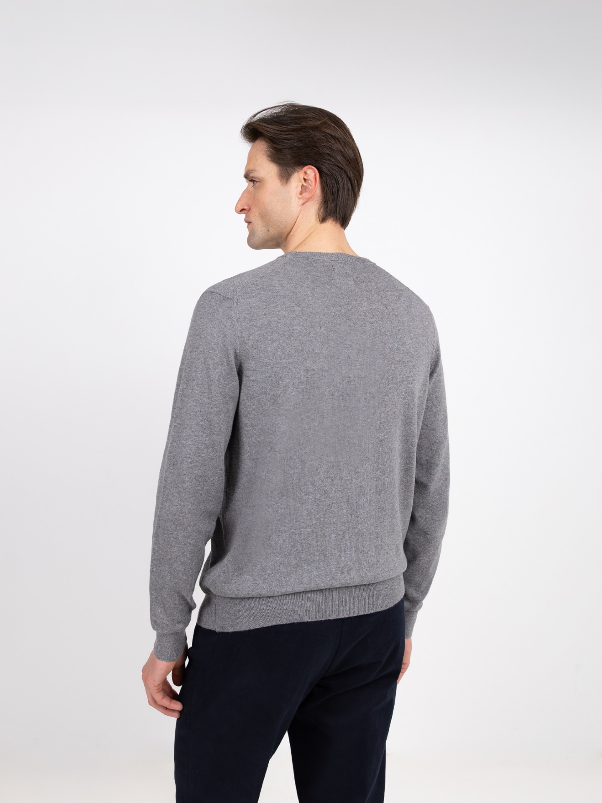 Cotton and Cashmere Knit Sweater with Round Neck