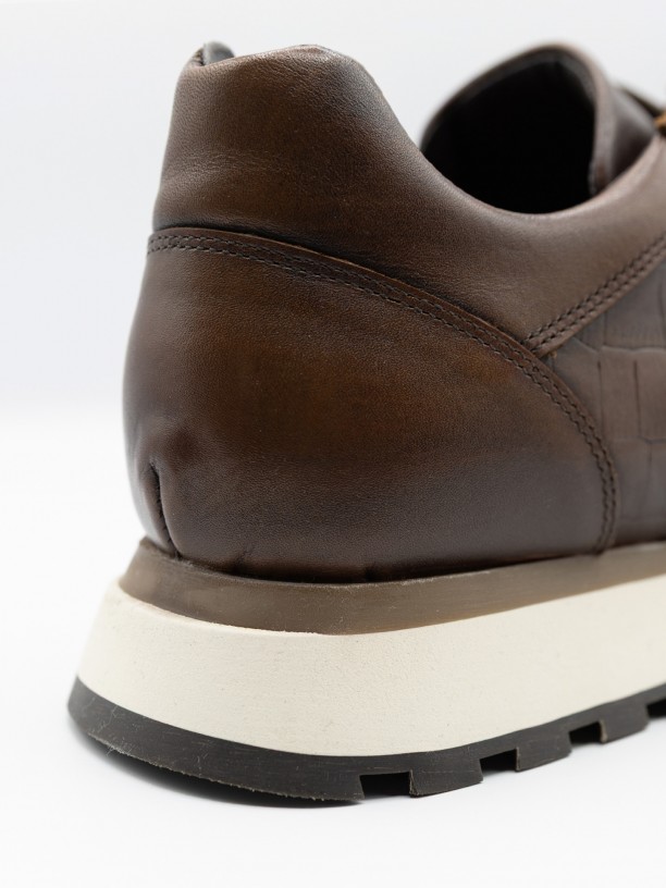 Polished leather sneaker