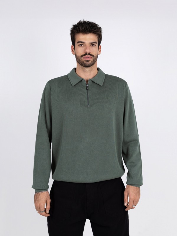 Plain half-zip knit with WAC logo