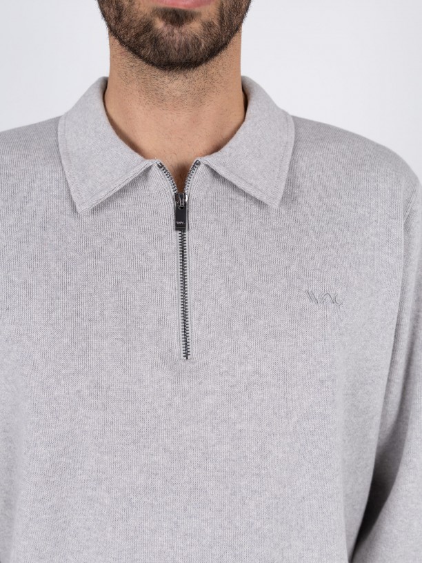 Plain half-zip knit with WAC logo