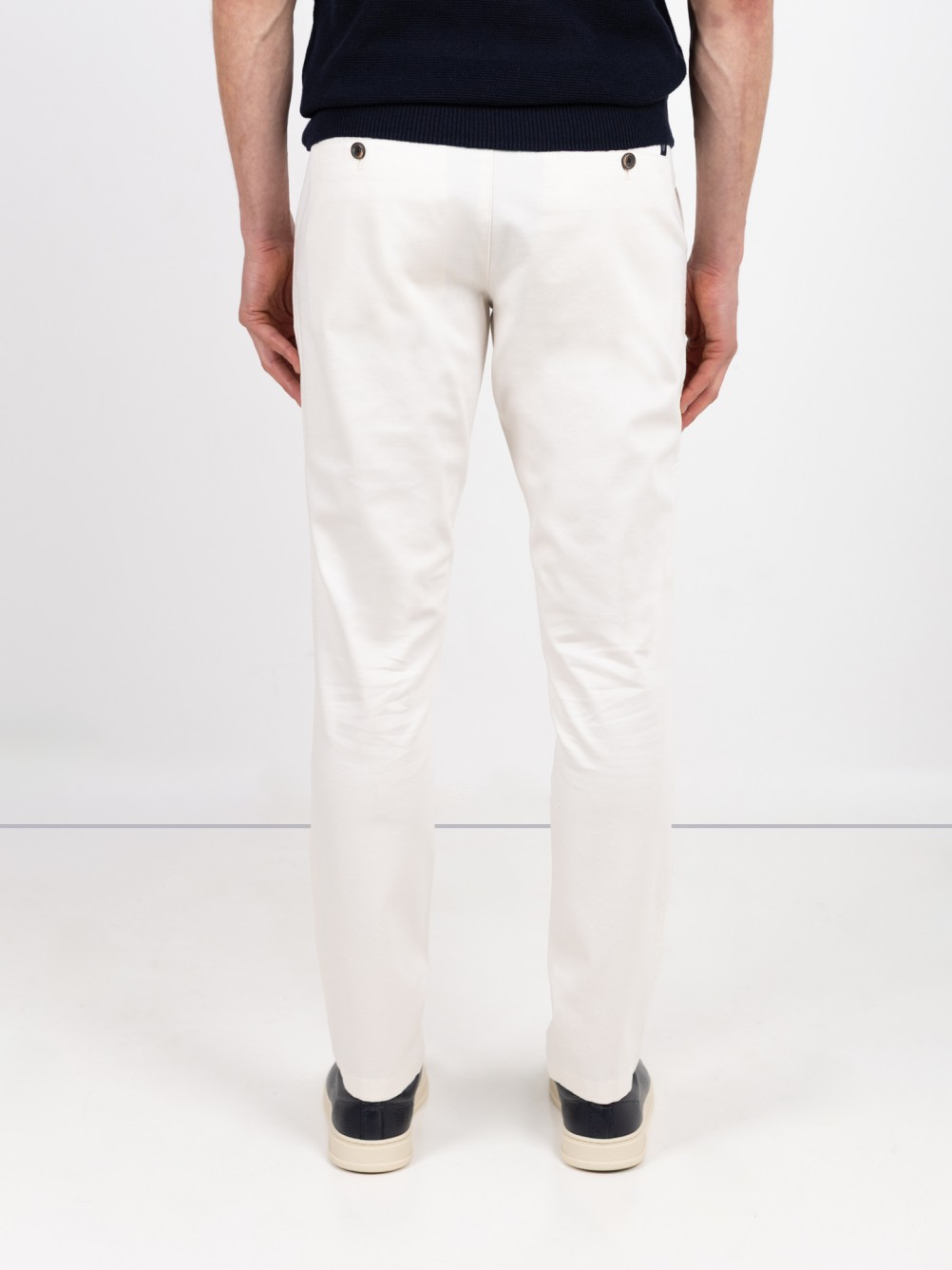 Pantalones chino de algod�n el�stico