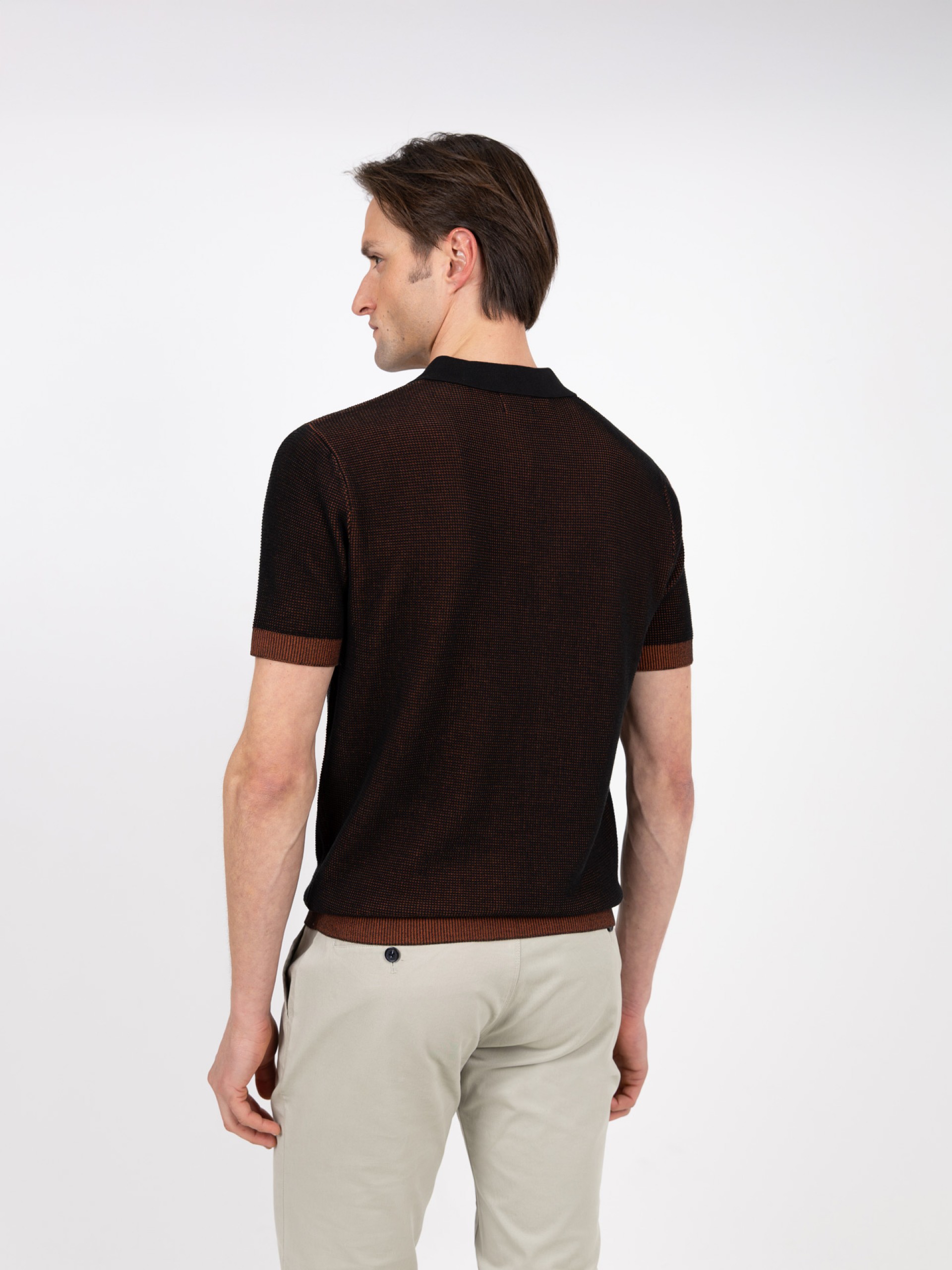 Polo de malha estruturada em algodão