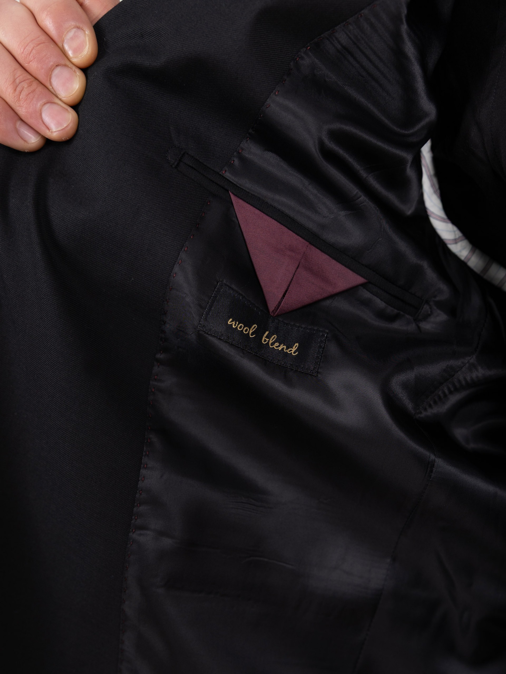Fato liso regular fit com lã