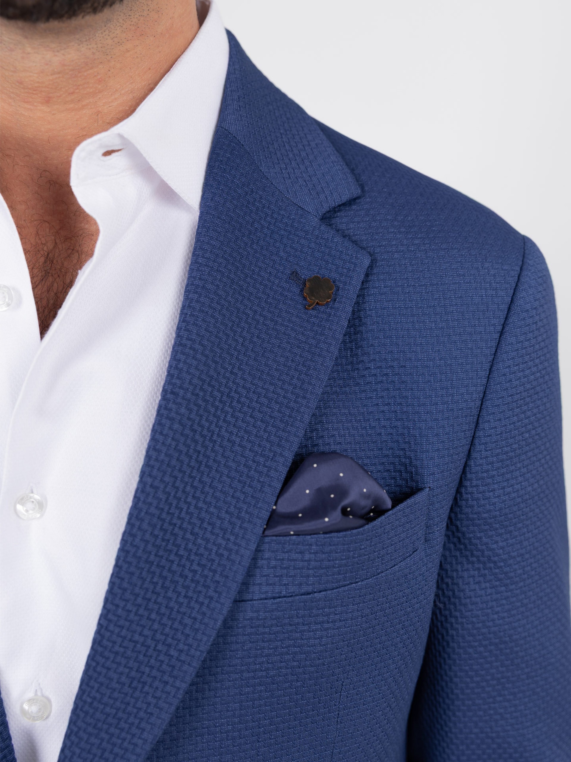 Blazer micro estruturado em lã e seda