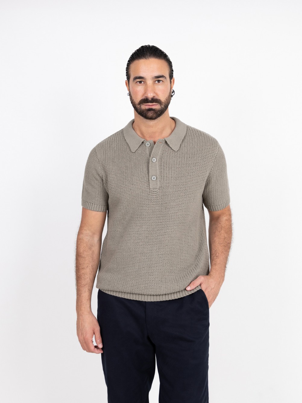 Polo de malha estruturada em algodão