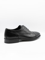 Classic leather shoe