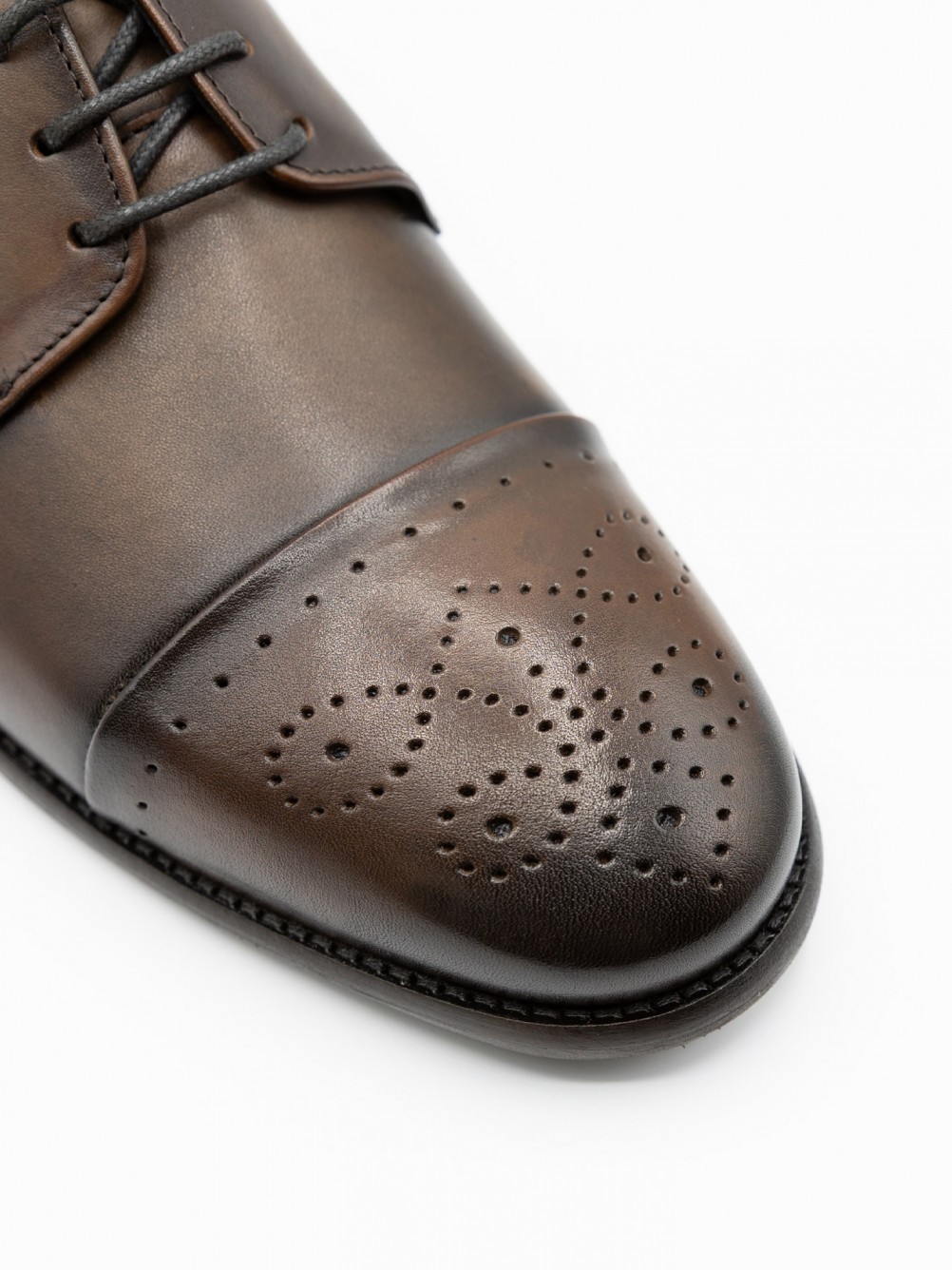 Zapato cl�sico de piel