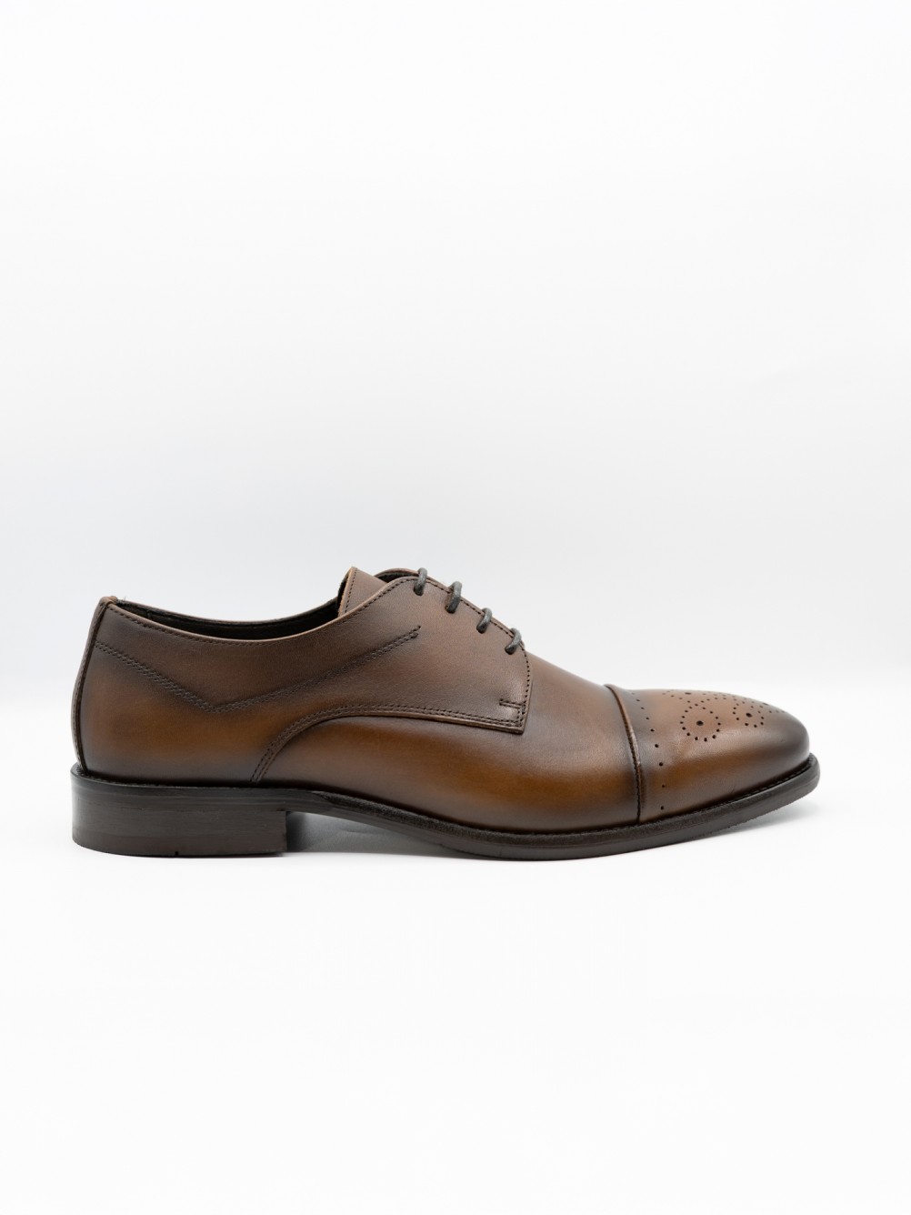Zapato cl�sico de piel