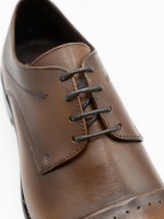 Zapato cl�sico de piel