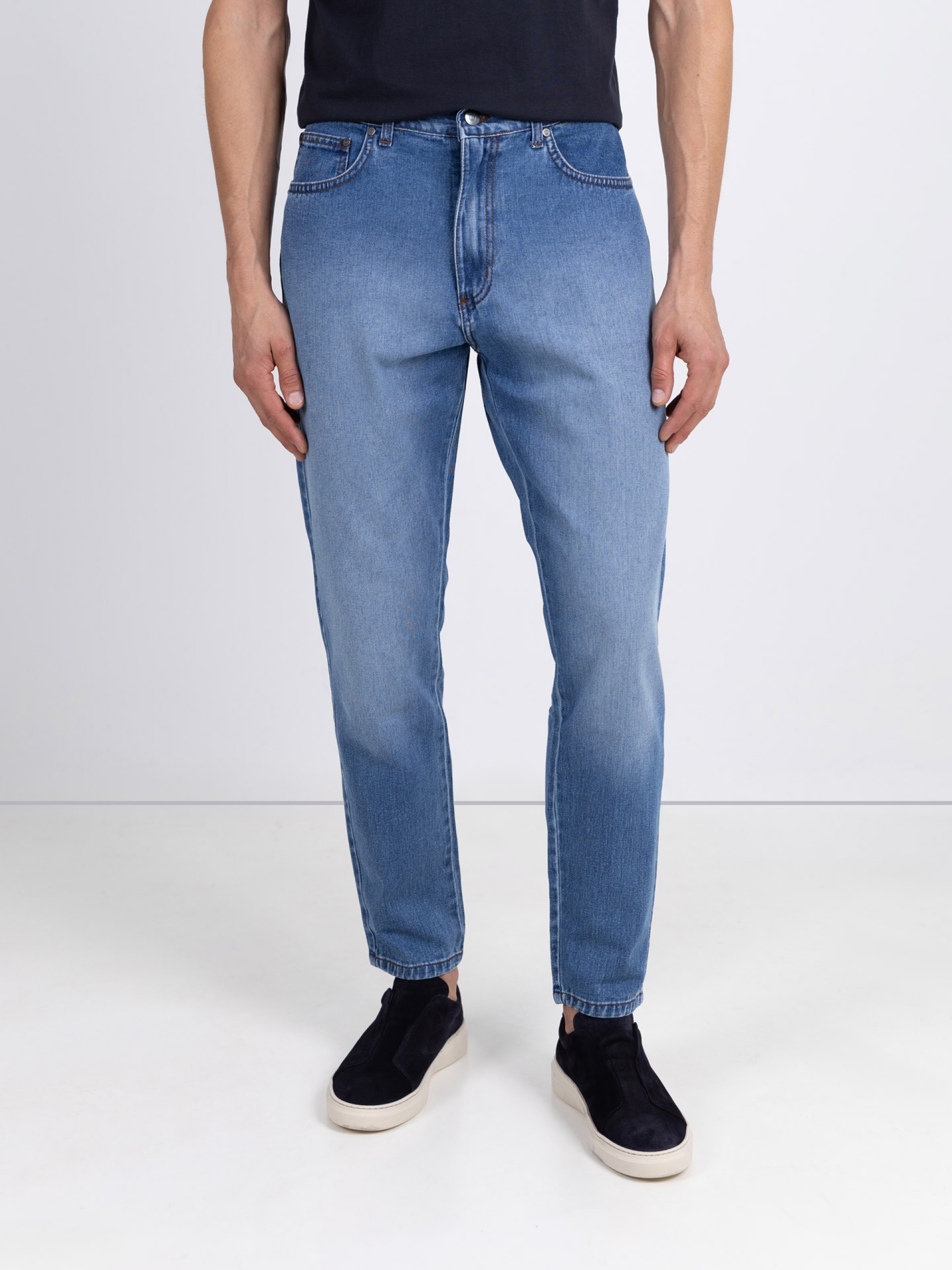 Calça cropped fit