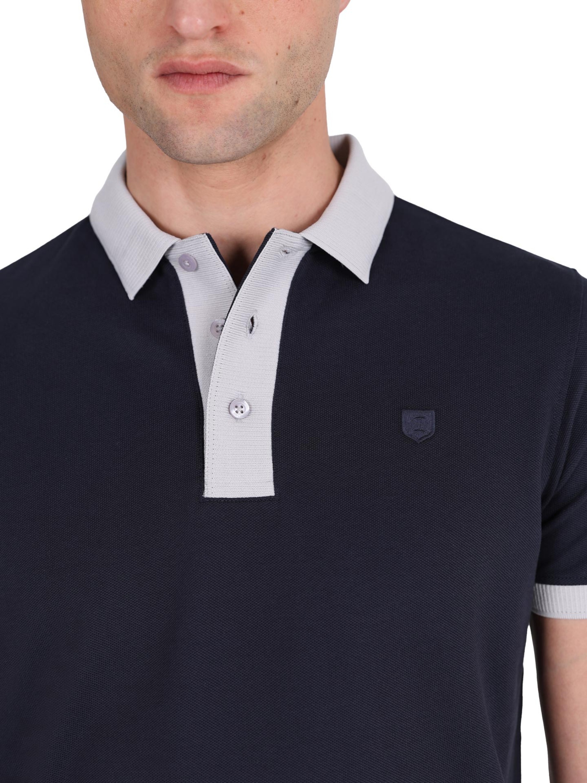 Polo piqué algodão e elastano