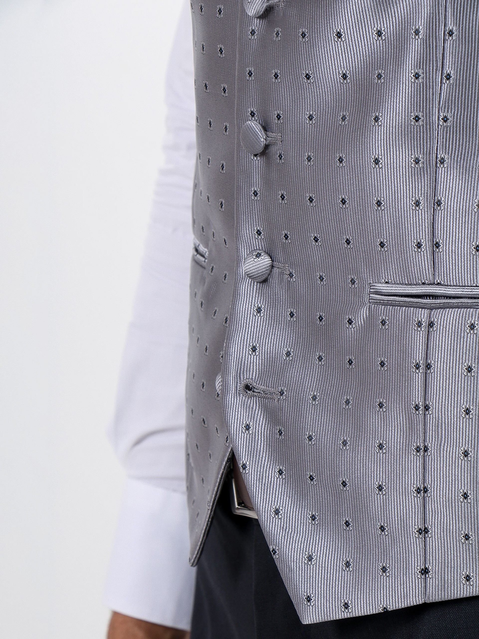 Ceremony waistcoat with tie