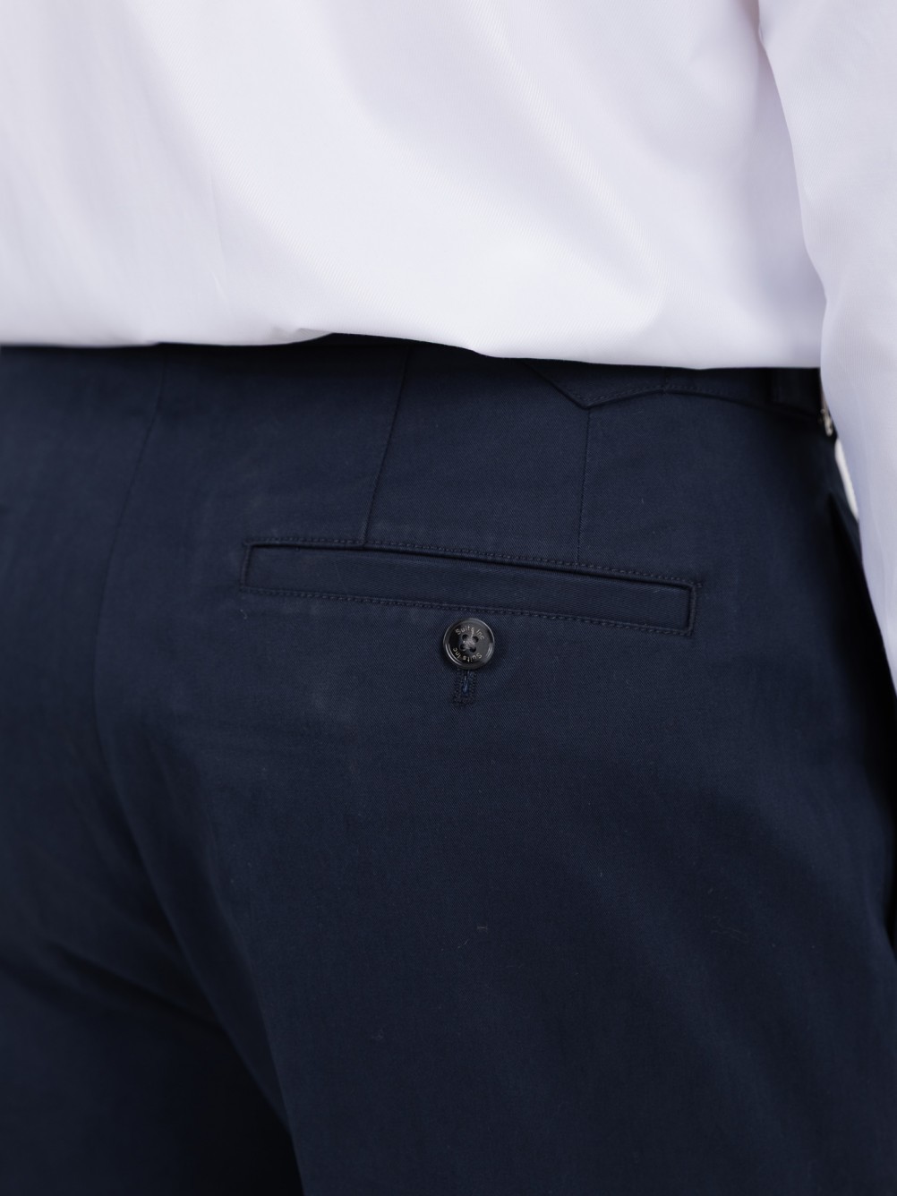 Adjustable chino trousers
