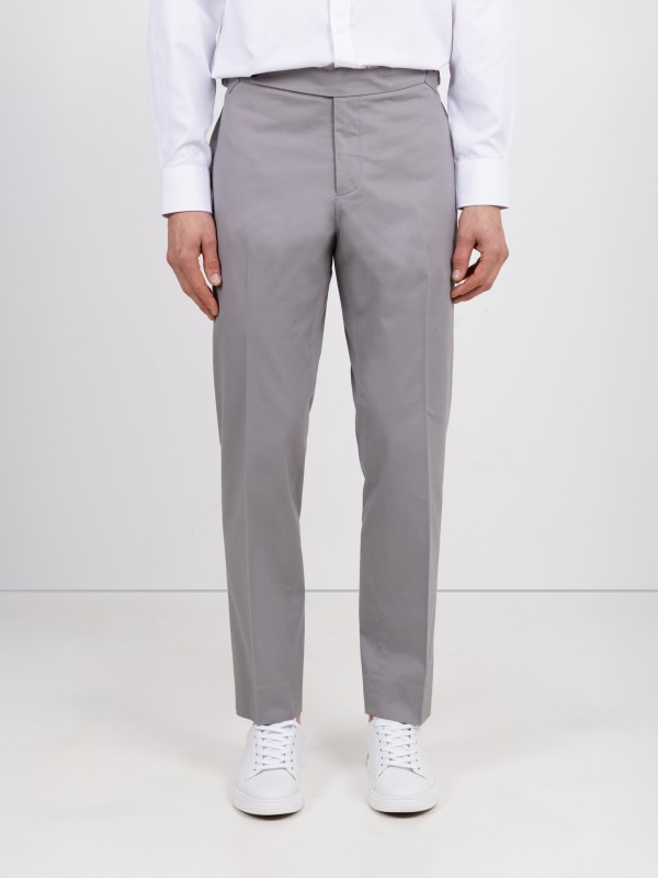 Adjustable chino trousers
