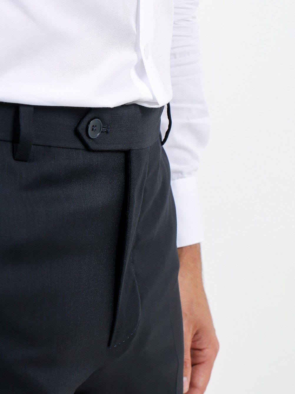 Fraque cl�ssico com corte elegante