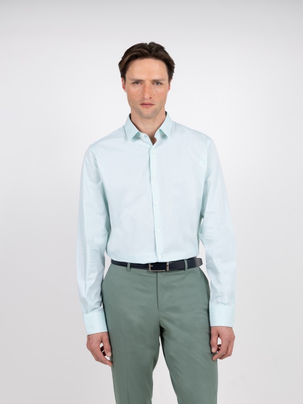 Camisa lisa 100% algod�o slim fit