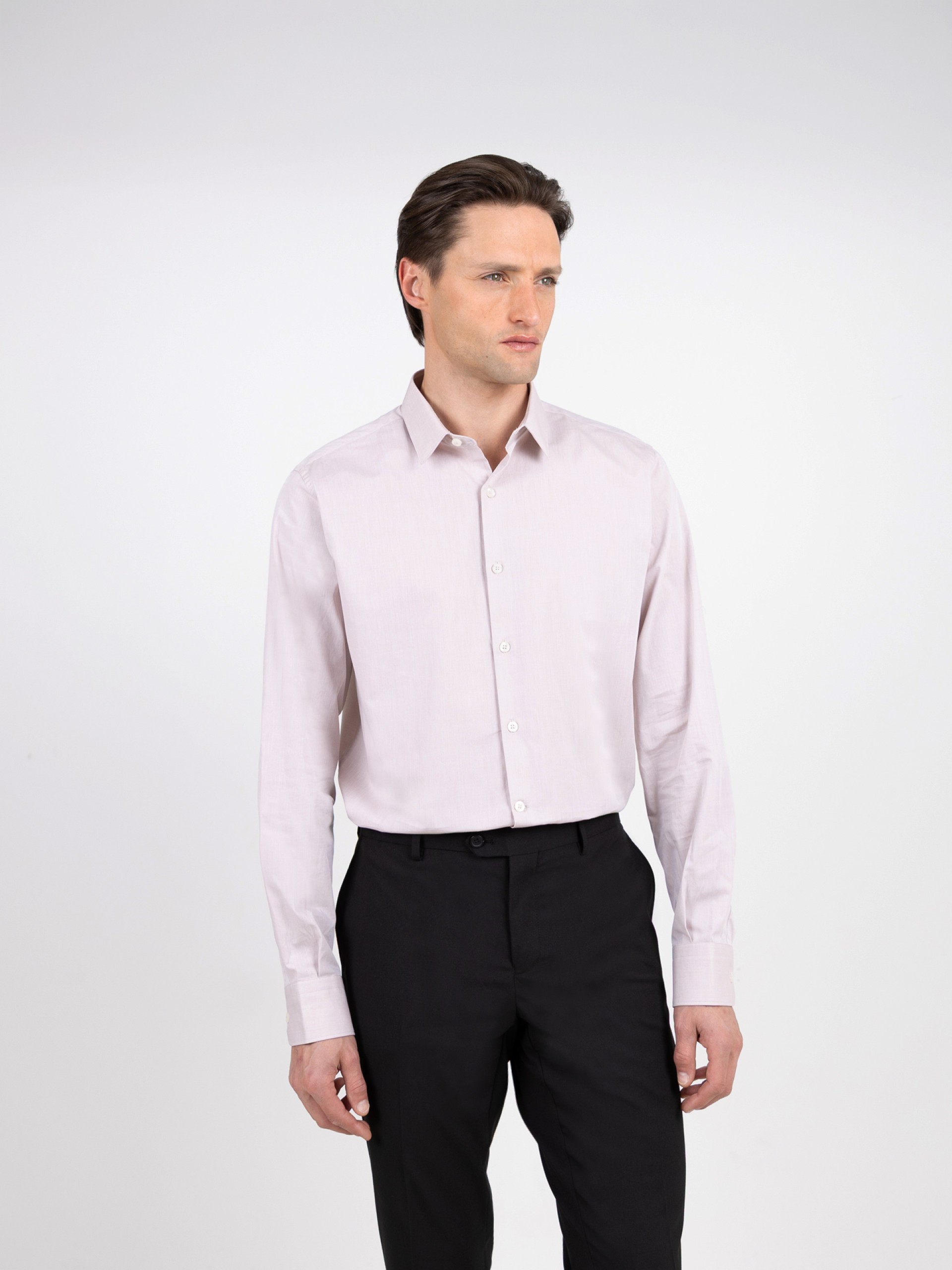 Camisa lisa 100% algodón slim fit