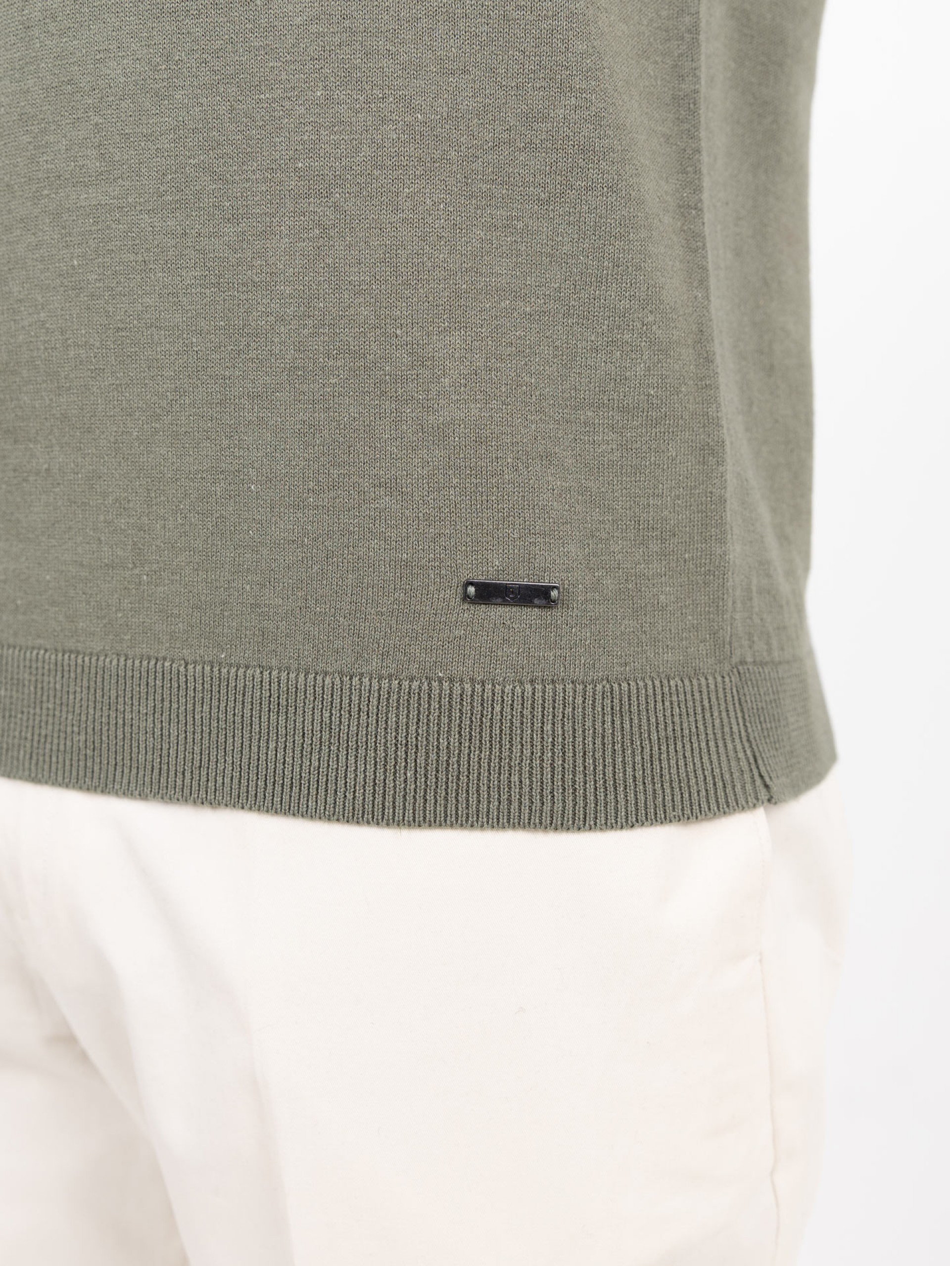 Knitted polo in cotton and linen