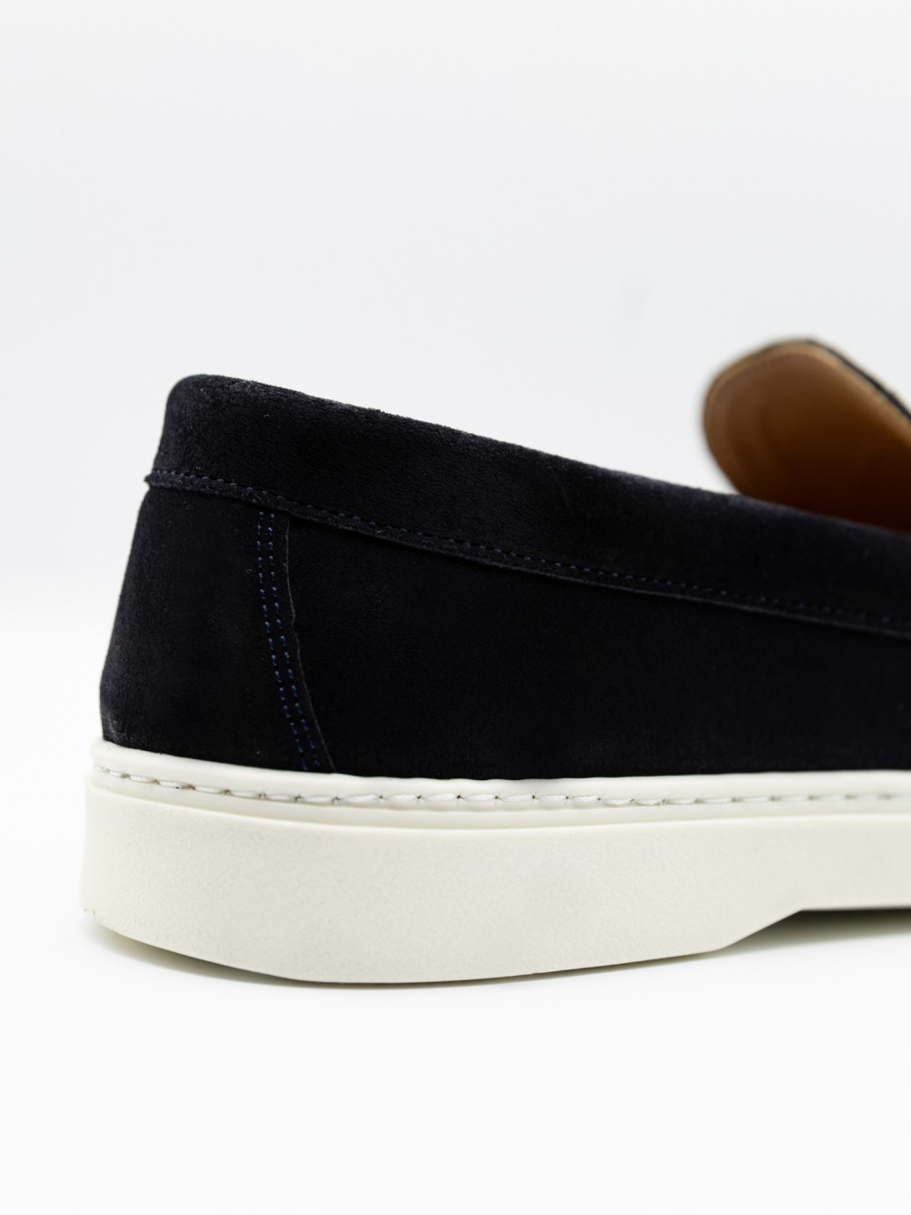 zapato de piel de gamuza