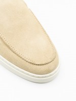 zapato de piel de gamuza