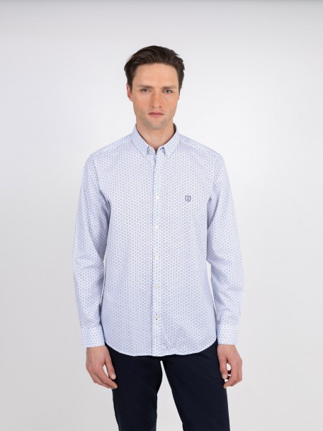 Camisa casual com padr�o