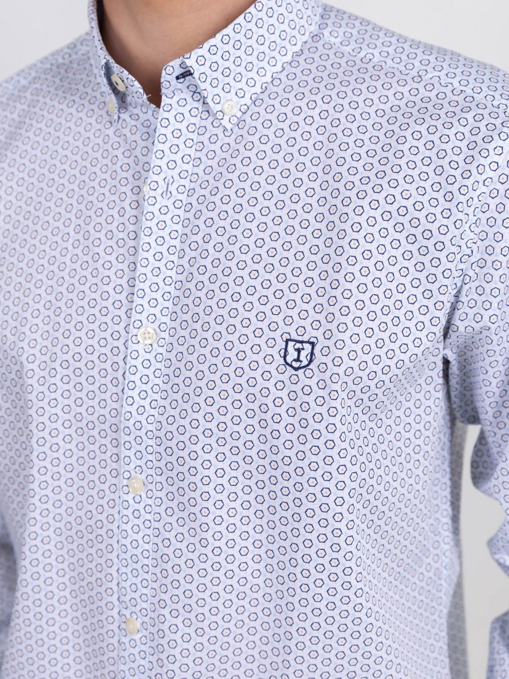 Camisa casual com padr�o