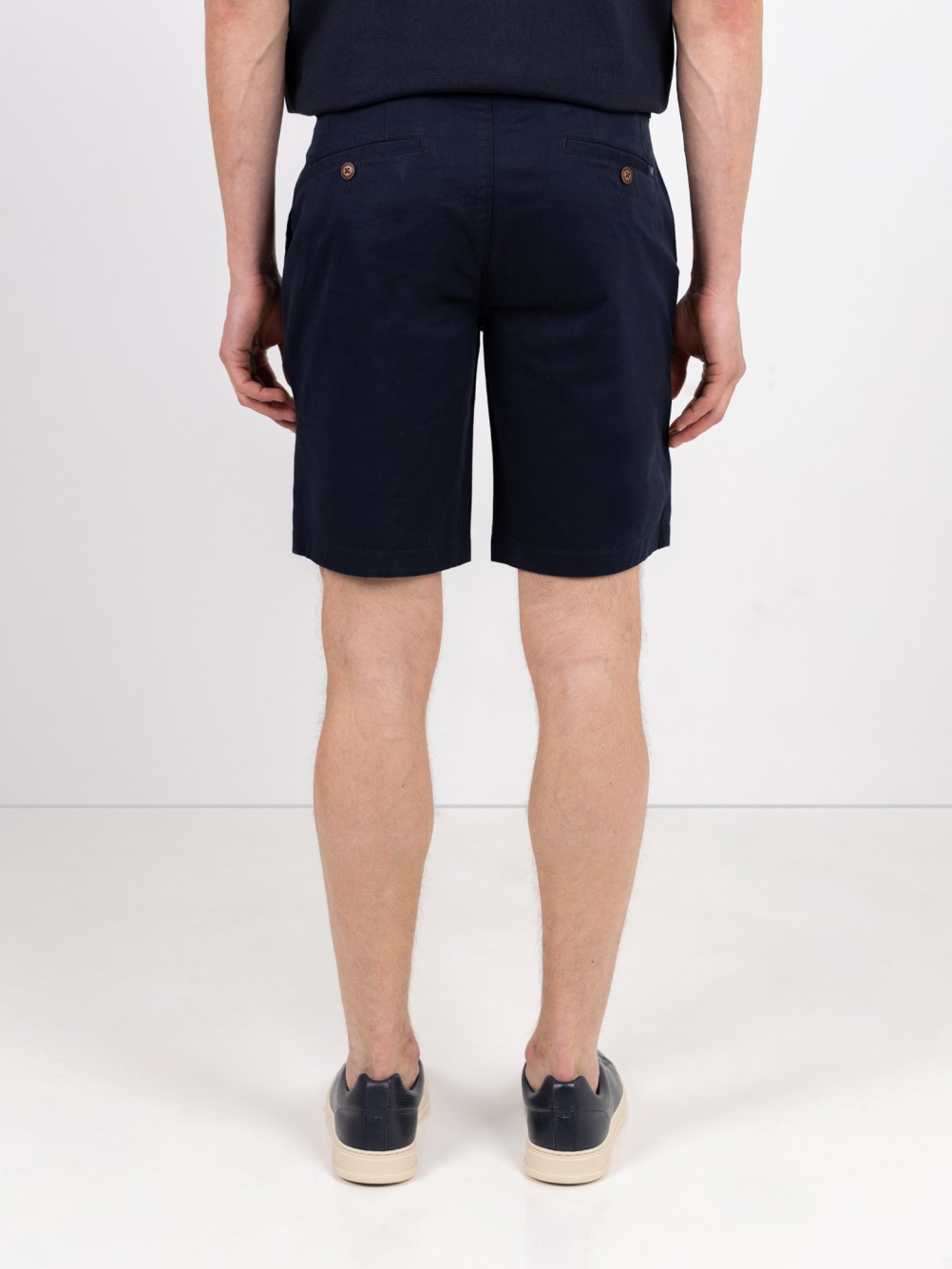 Slim-fit corduroy trousers