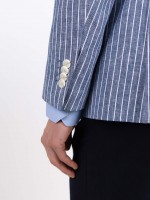 Blazer de risca em linho e algod�o
