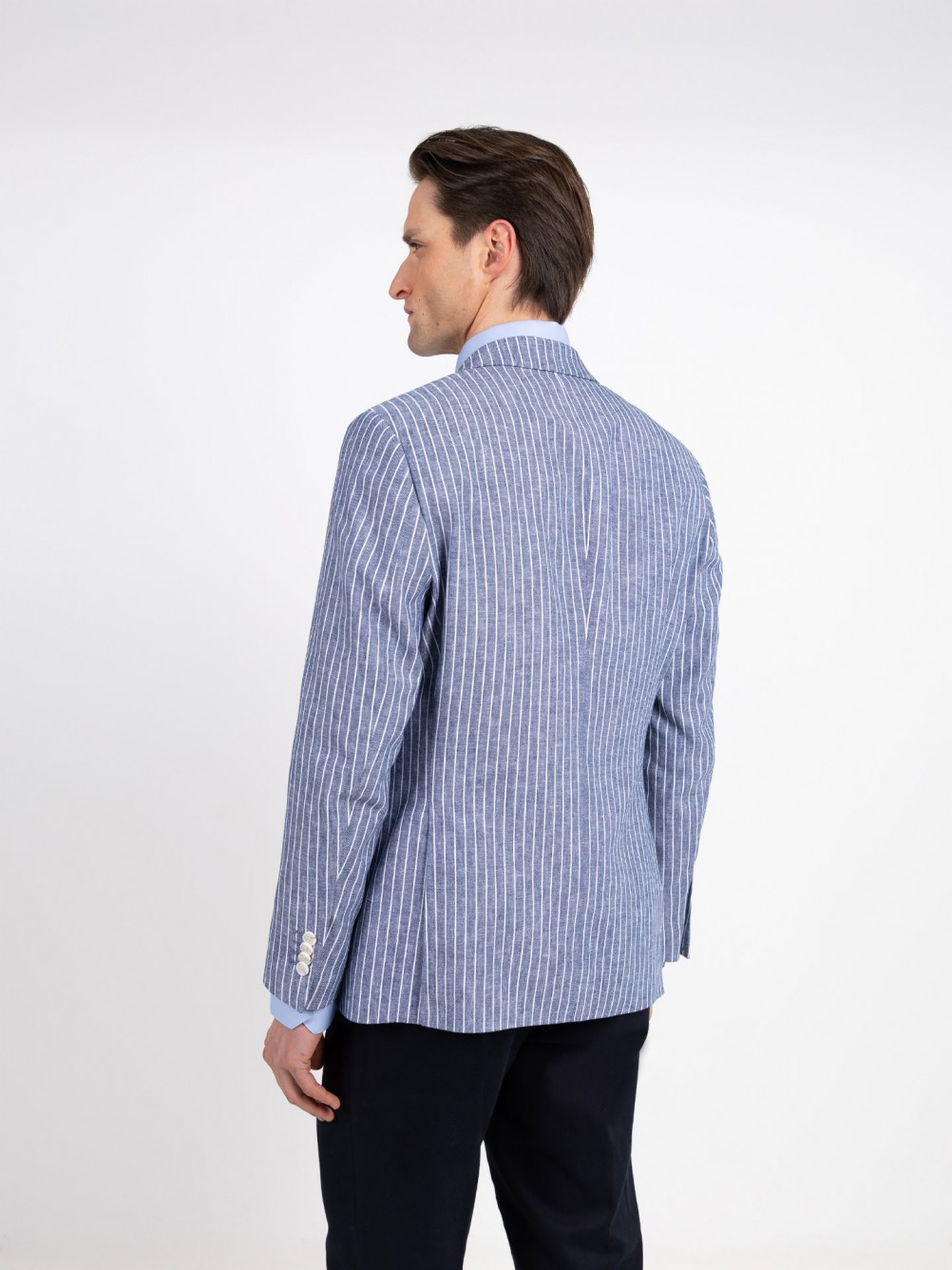 Blazer de risca em linho e algod�o