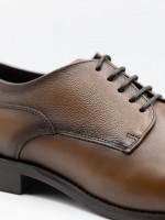 Elegant leather shoe Elegant leather shoe