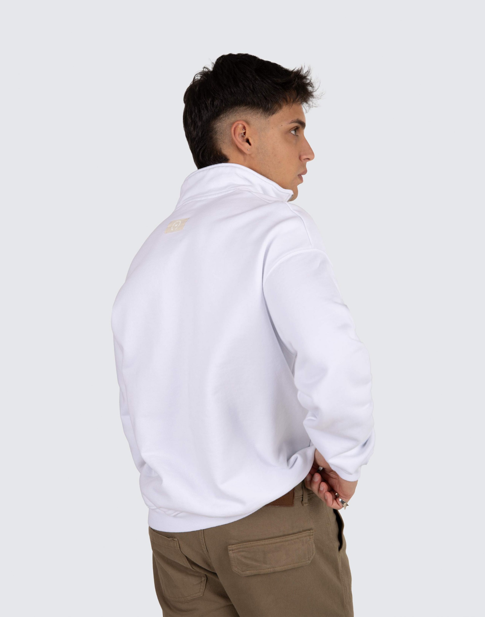 Sweat with half zip