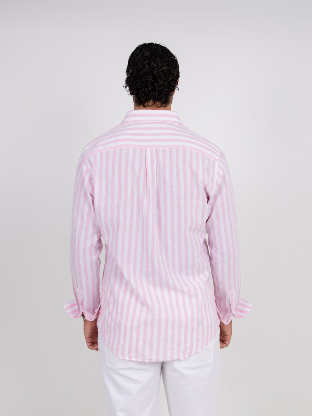 Camisa de linho e algodão padrão de risca