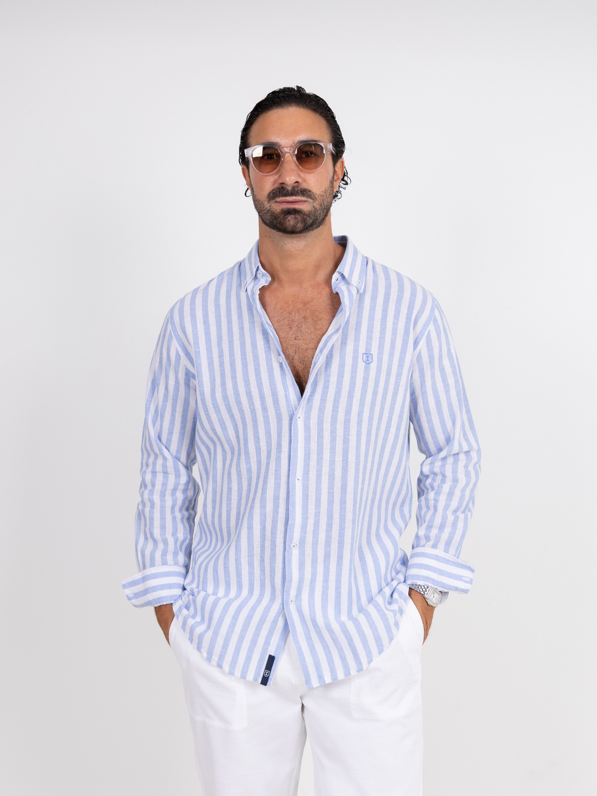 Camisa de linho e algodão padrão de risca