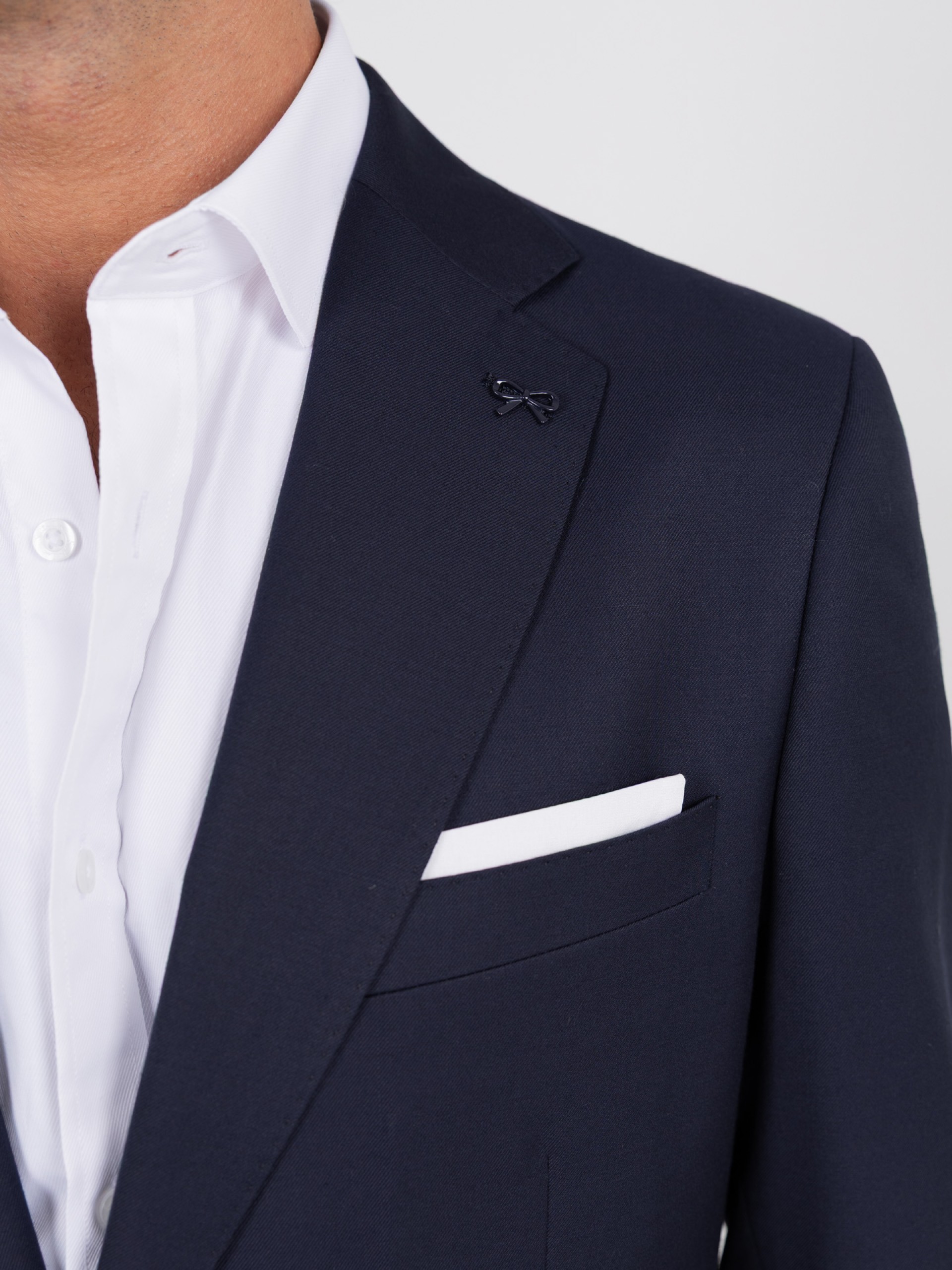 Plain regular fit suit with wool