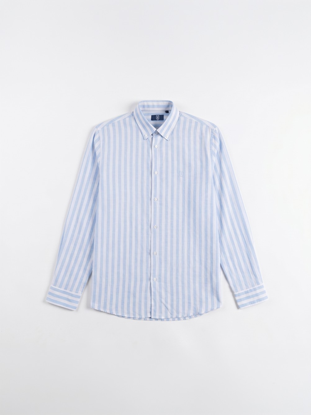 Camisa de linho e algodão padrão de risca