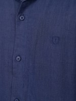 Plain linen shirt