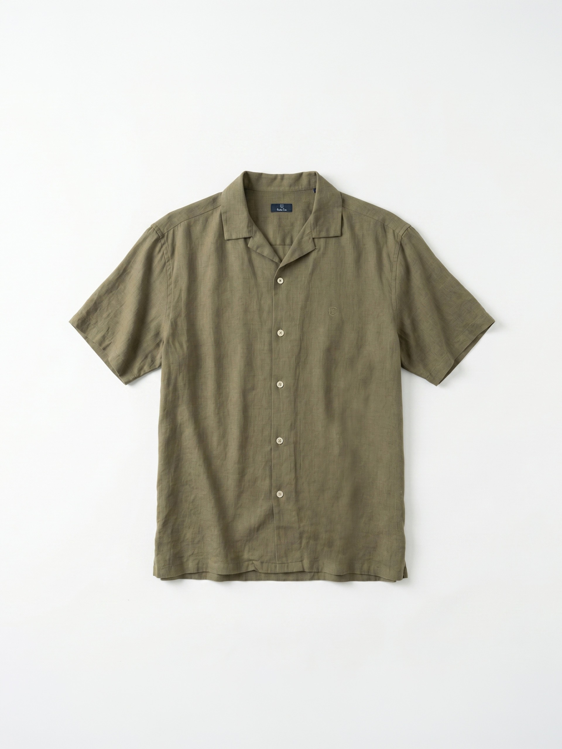 Plain linen shirt