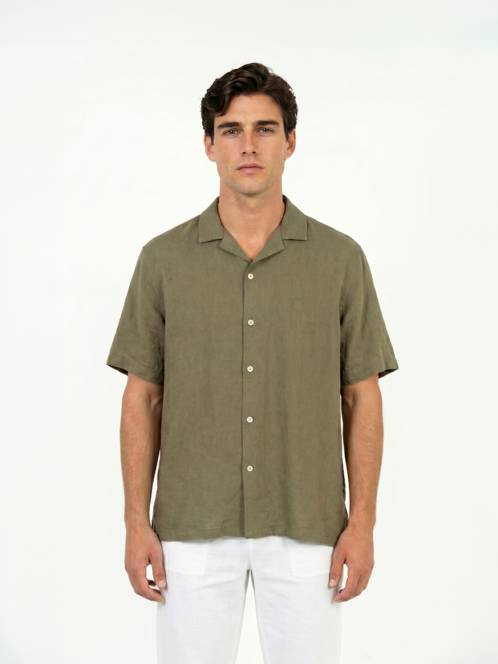 Plain linen shirt